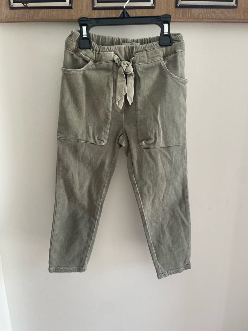 Zara Olive Pull-On Pants with Tie Waist